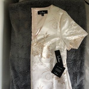 Lulus Metallic Floral Jacquard Shift Dress